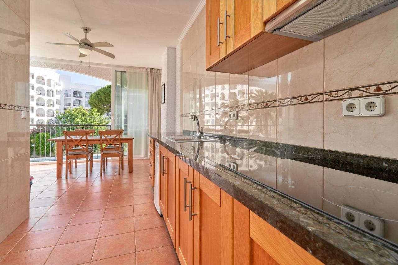 Apartamento Carabeo 23- Acceso A La Playa Nerja Exterior foto
